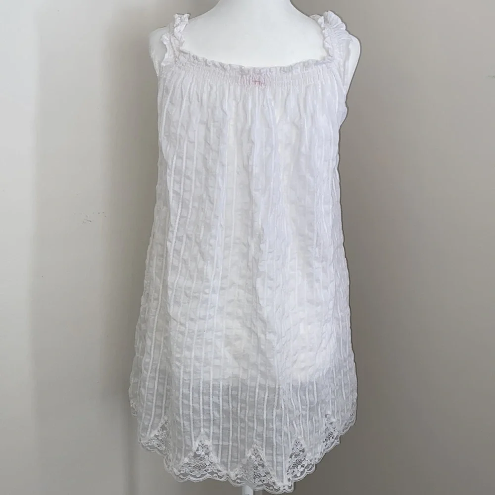 Victoria’s Secret vintage cottage nightgown